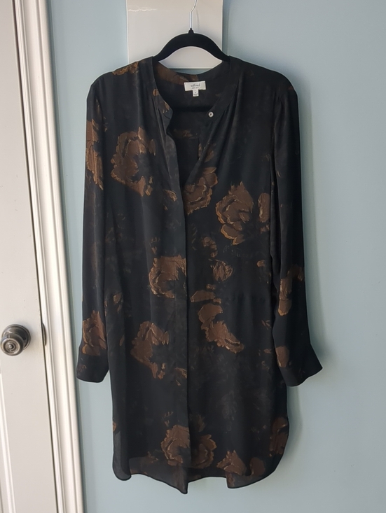 Wilfred Dresses & Skirts - Wilfred Black Long Sleeve Floral Tunic Dress with Brown Print